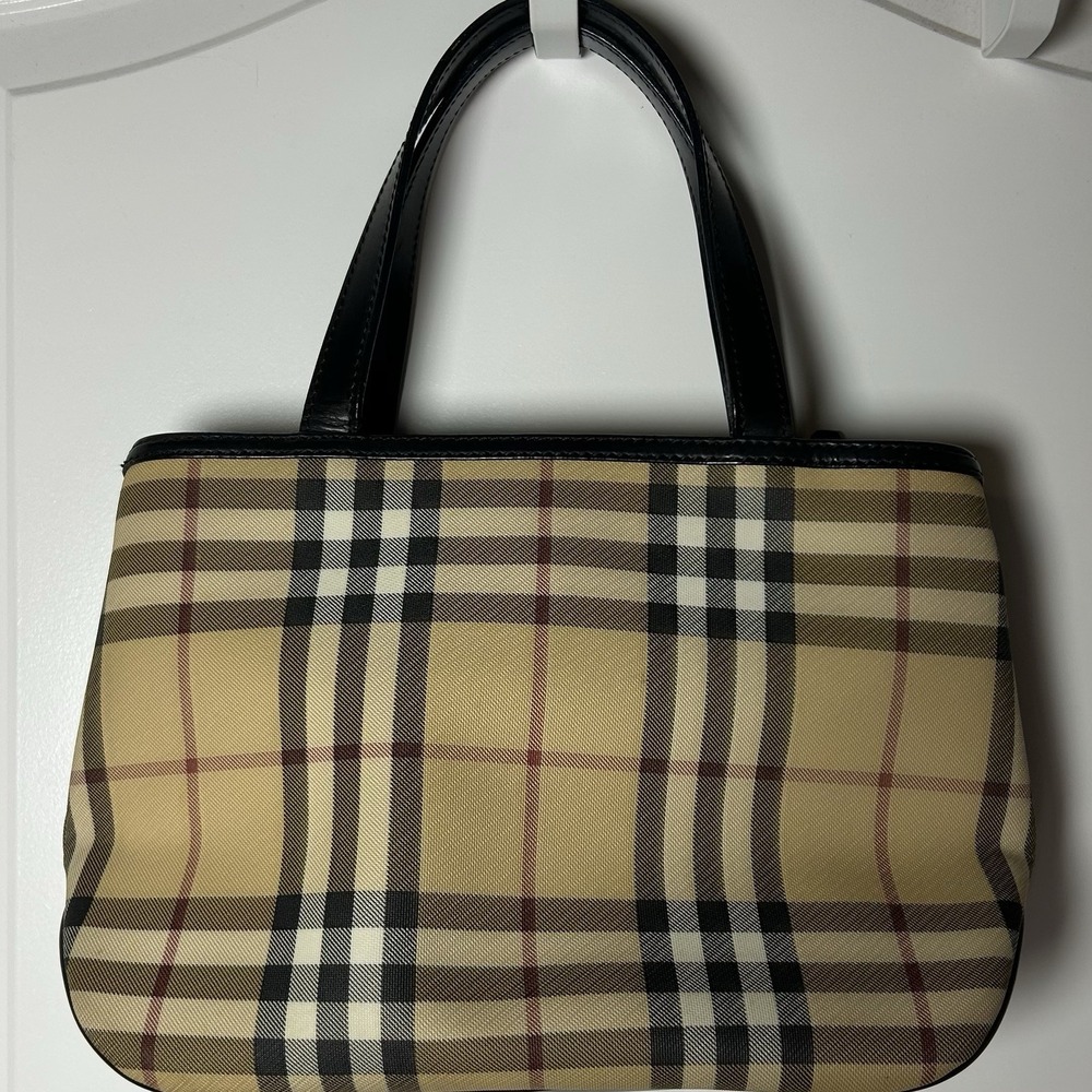 Burberry Yellow Tan Plaid Tote with Black Handles - Picture 5 of 7